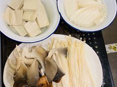 -老门框爆肚涮肉(金宝街店)