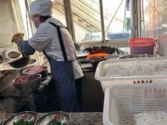 -正宗杨记普洱酸醋米线(总店)
