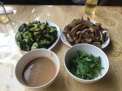 拍黄瓜和爆肚-老北京炸酱面