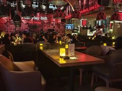 -FOUR PLAY BAR