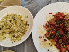 -肥肥虾庄·金牌油焖大虾(东湖欢乐谷店)