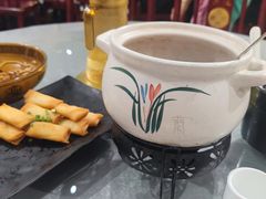 -梓檚中餐厅湖北菜小龙虾武昌鱼排骨藕汤(黄鹤楼店)