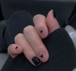 -悦指间美甲美睫