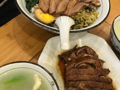 -狮头牌卤味研究所·卤味饭(花城汇南区店)