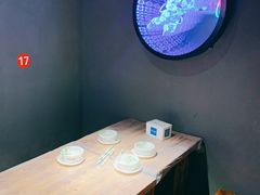 -老街烧烤大排档·地道湖北菜·龙虾馆(汉口火车站店)