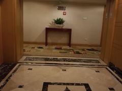 -成都绿洲大酒店(春熙路太古里店)