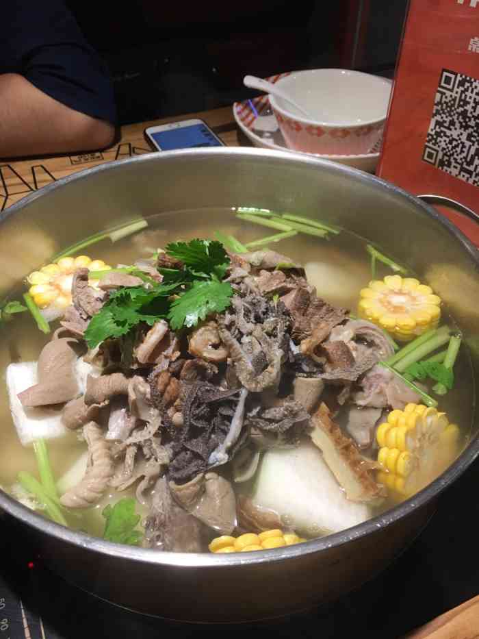 大丰收潮牛(元洪店)-"说到火锅,除了麻辣鲜香的四川火锅,不少人.