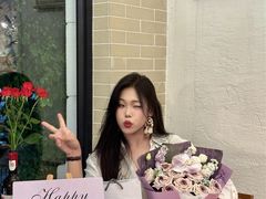 -Mark&Mars Restaurant