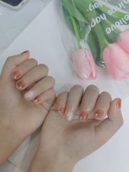 -董小姐日式美甲美睫·皮肤管理