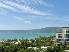 -亚龙湾中心广场