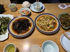 -自贡盐帮菜·玩辣餐厅(樱花园西街店)