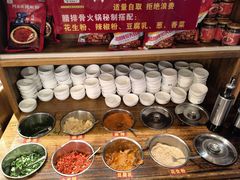-阿婆情腊排骨火锅(忠义店)