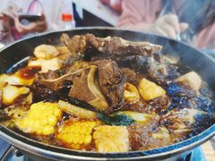 -运气牛自助酱大骨火锅(南京东路店)