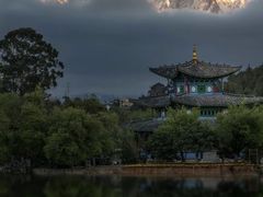 -黑龙潭公园