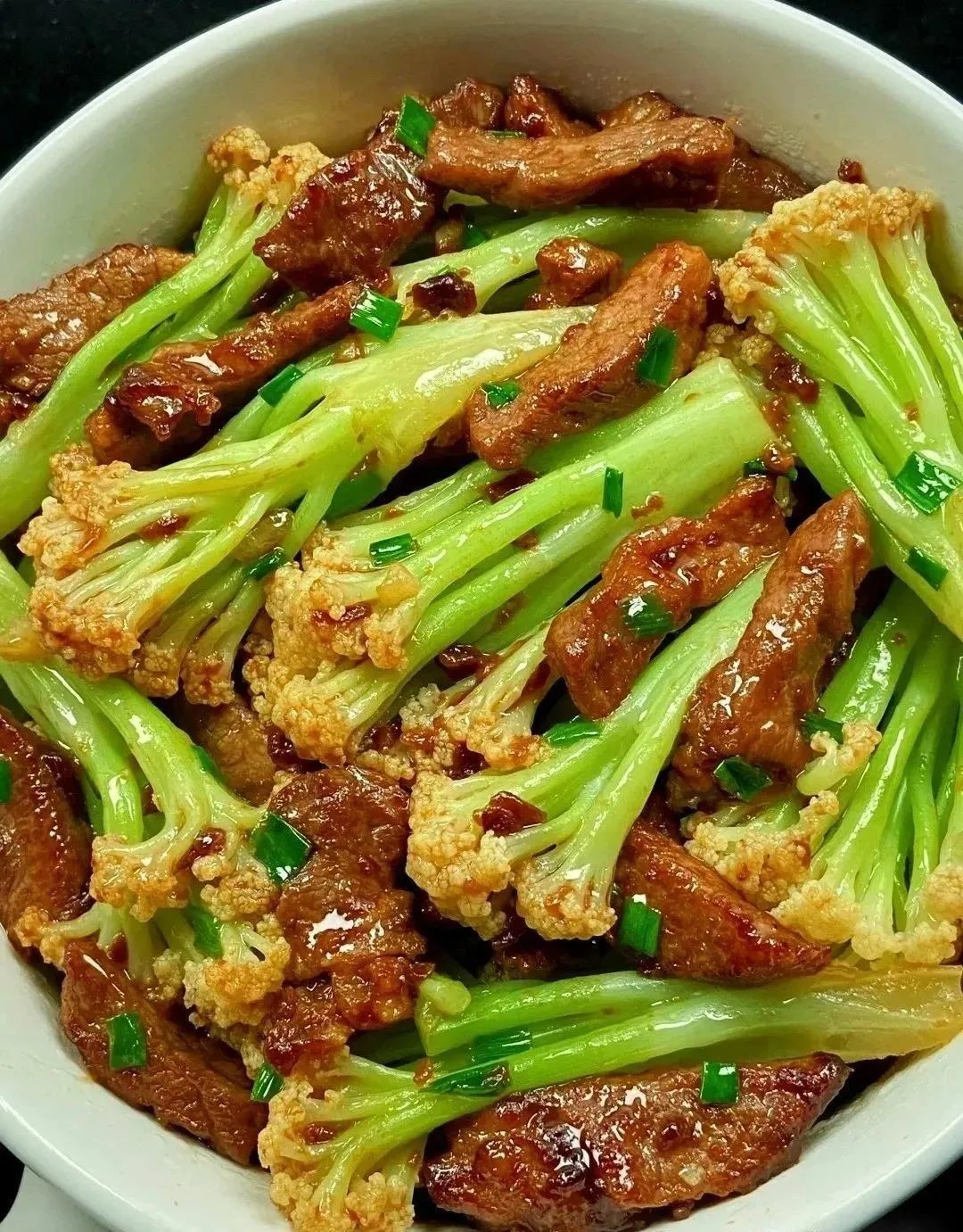 晴朗乡：土地流通结硕果 花菜丰盈启新程