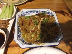 姥家酸菜炒粉-满园春饼(宜昌万达店)