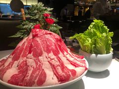 一级肥牛-领鲜天下·焗海鲜·花胶鸡(天目里店)