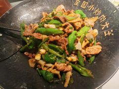 -费大厨辣椒炒肉(高铁吾悦广场店)