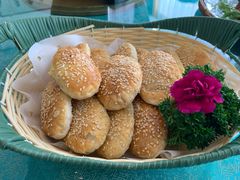 -山明水秀大饭店