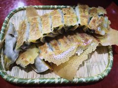 黄花鱼锅贴-锅贴王海鲜小馆