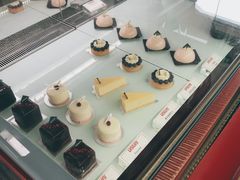 -UNI UNI(环亚凯瑟琳店)