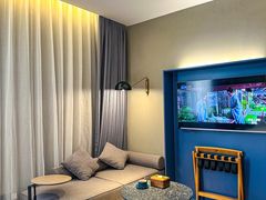 -舍居智能酒店(深圳宝安翻身地铁站店)