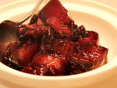 百叶结红烧肉-屋里厢上海菜馆