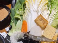 -呷哺呷哺 黄金牧场 (欢乐谷店)