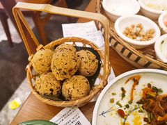 老贵阳豆腐圆子-包整·丝娃娃(一览甲秀楼风景店)