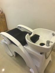 -海豚湾高端月子会所(黄浦店)