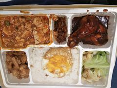 -丽华快餐(红庄国际店)