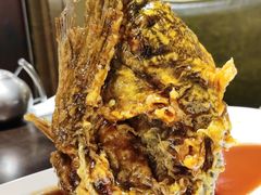 糖醋黄金鲤鱼-老牌坊鲁菜名店(聊城美食岛店)