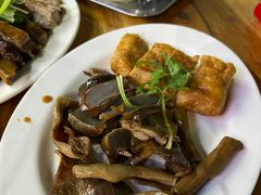 -乌文新澄海卤鹅店