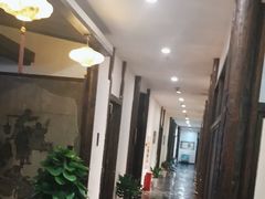 -鸭王烤鸭店(三里河店)