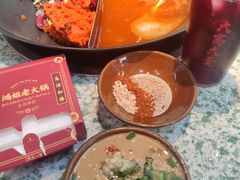 -鸿姐老火锅(花园路店)