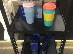 -瑞幸咖啡(杭州绿地中央店)