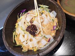 传统麻酱凉皮-西北杂粮筐手工面凉皮(来福士店)
