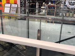 -钟书阁(群光广场店)