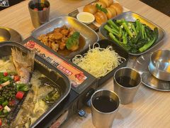 -令狐冲烤鱼·烧菜馆(达明店)