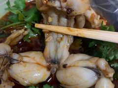 -烧哥美蛙肥肠鱼火锅·十五年社区店