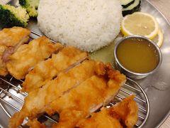 -佰搭果·广式茶餐厅(西华路店)