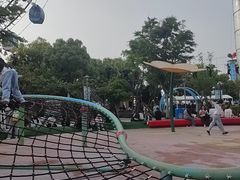 -蓝精灵乐园·世茂精灵之城主题乐园
