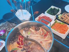 -唯爱KTV聚会餐厅(仙林东城汇店)