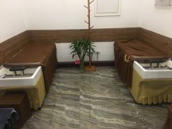 -凌氏生发养发馆