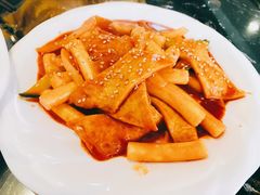 鱼饼炒年糕-桃园中华料理炸酱面(燕儿岛路店)