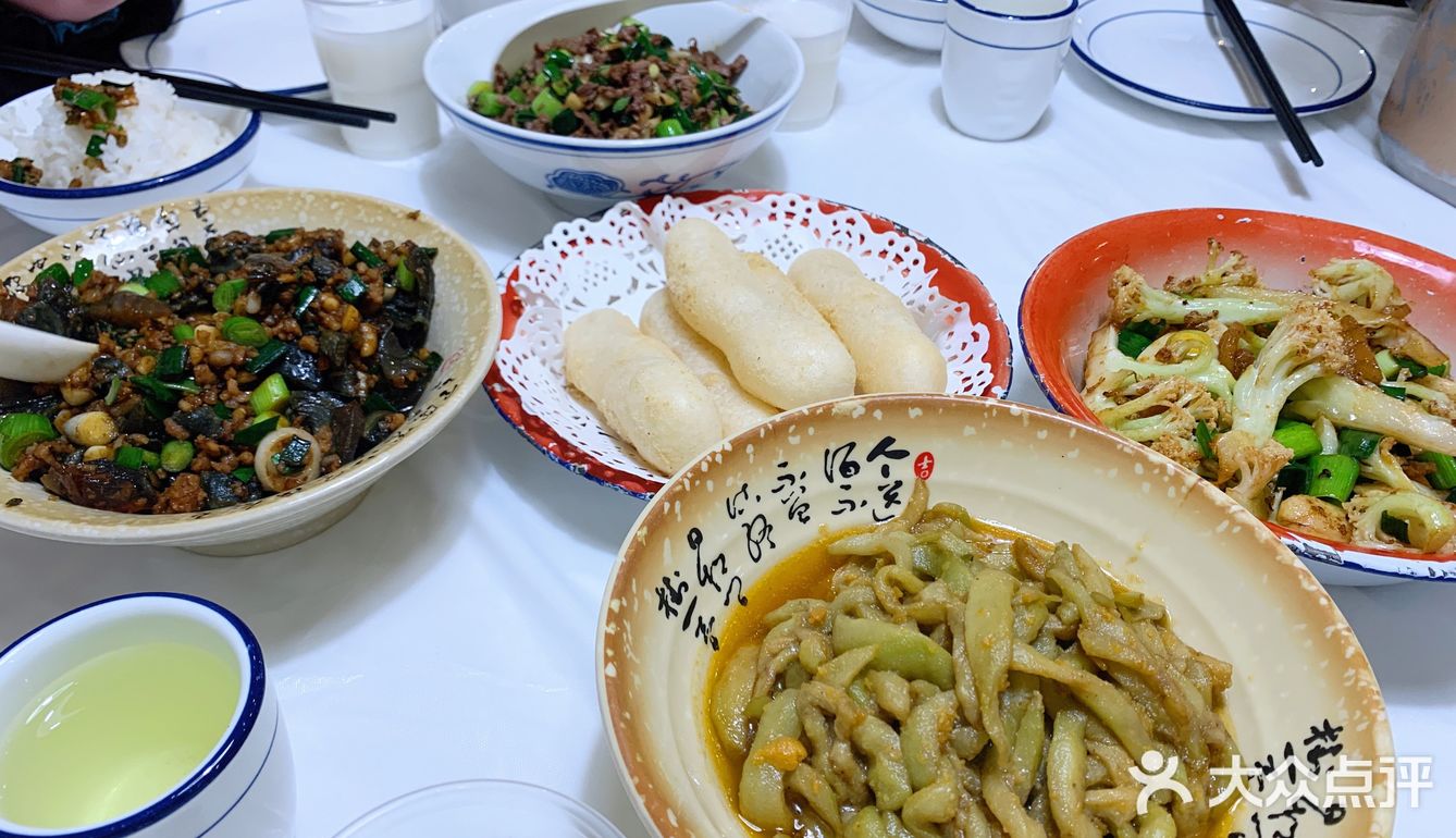 谁懂啊，一个女生都吃两碗米饭的菜