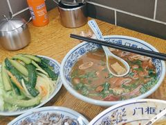 -门框胡同百年卤煮(新街口店)