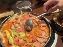 罗杰年糕部队火锅-양평식당·杨平食堂(华贸店)