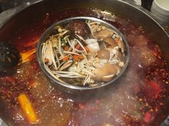 -小天鹅火锅·一线江景洪鼎旗舰店(洪崖洞店)