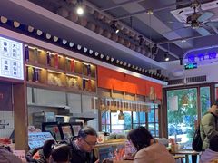 -贯一台湾牛肉面(八一七中路店)